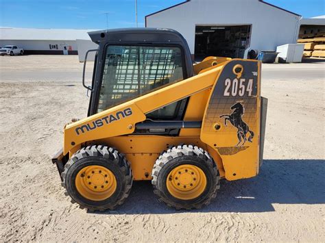 mustang skid steer manufacturer